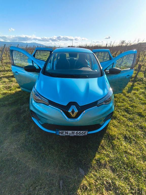 Gebraucht Renault Zoe Life 80 kW (109 PS) 2021 Blau Kleinwagen