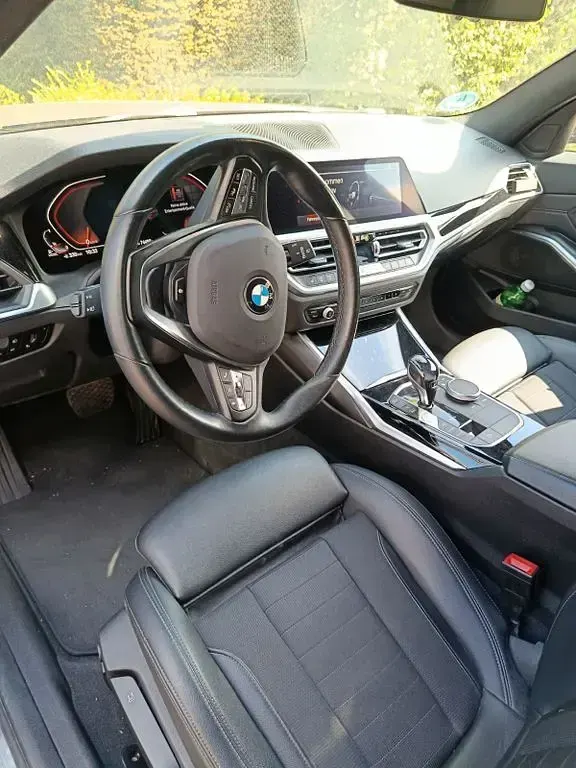 Gebraucht BMW 320 Sport Line 190 PS (139 kW) 2020 Schwarz Kombi