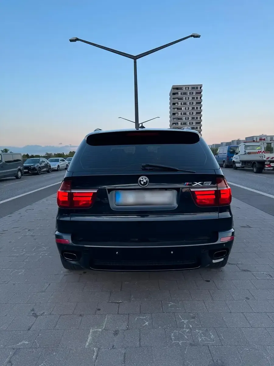 Gebraucht BMW X5 244 PS (179 kW) 2011 Schwarz SUV