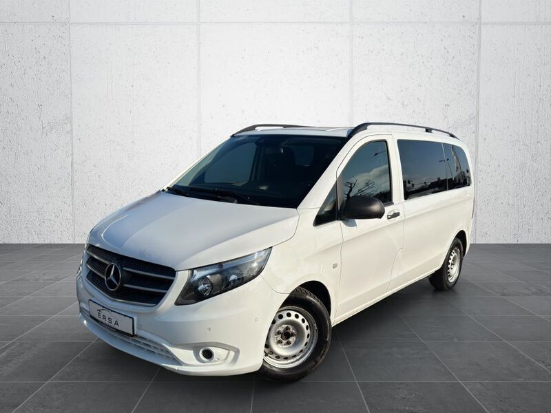 Weiß Gebraucht 2018 Mercedes Vito Edition Van / Kleinbus | 19.999 € (Etwas zu teuer) - Bild 1/4