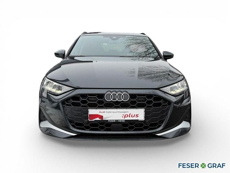 Gebraucht Audi A3 Advanced Plus 116 PS (85 kW) 2025 Manhattangrau metallic Limousine