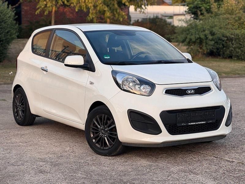 Weiß Gebraucht 2016 Kia Picanto Edition 7 Kleinwagen | 4.699 € - Bild 1/4