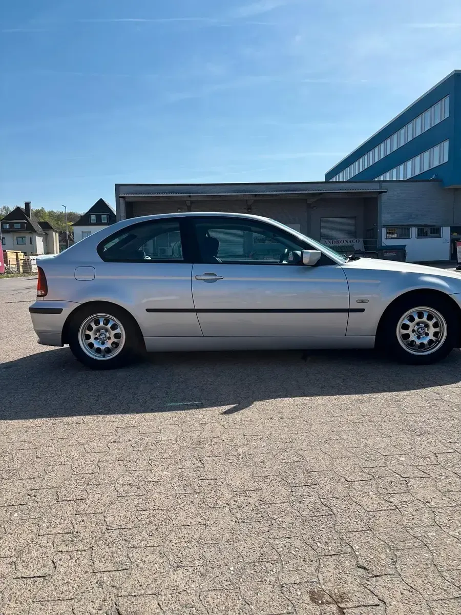 Usata BMW 316 2002 Argento Coupé