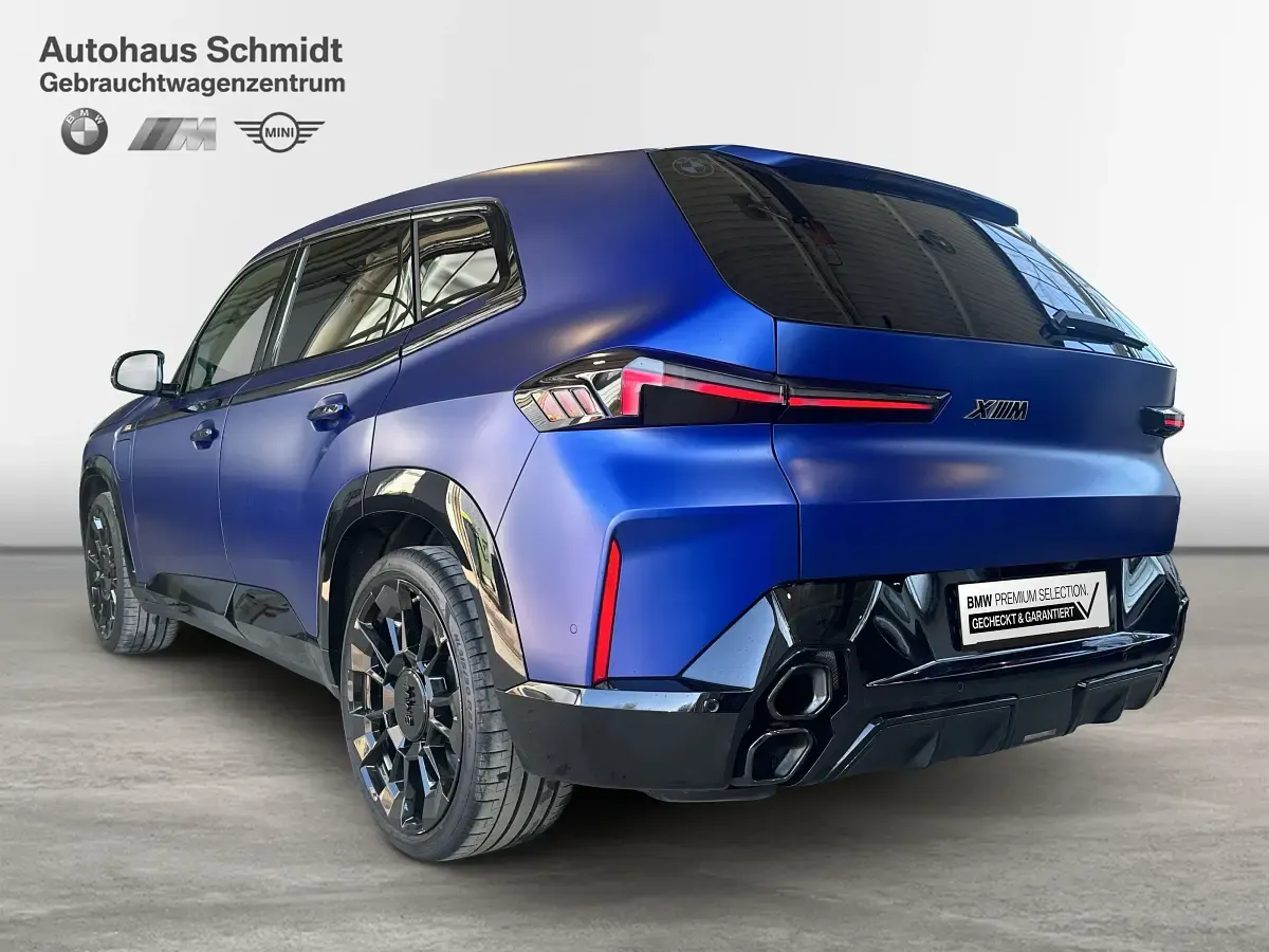 Gebraucht BMW XM Performance 489 PS (359 kW) 2025 Sonderlackierung SUV