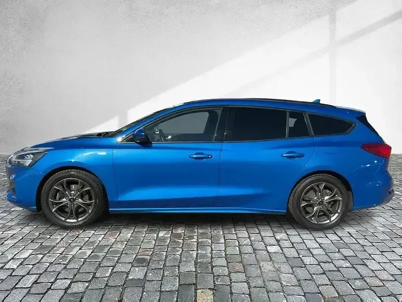 Gebraucht Ford Focus ST-Line 125 PS (91 kW) 2021 Blau Kombi