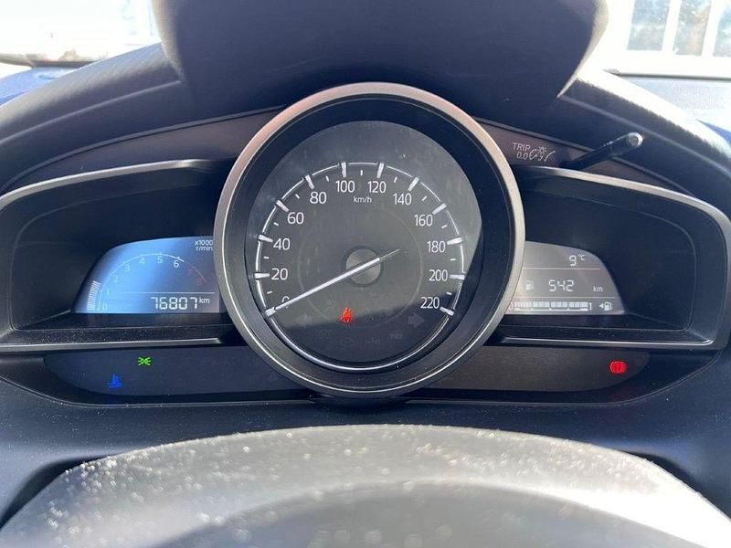 Second-hand Mazda 2 90 CP (66 kW) 2022 Alb Berlinǎ