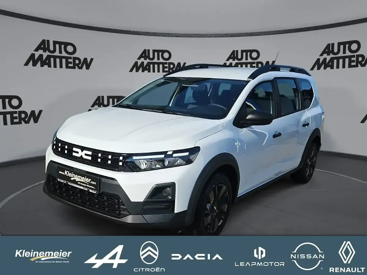 Gebraucht Dacia Jogger Essentiel 81 PS (59 kW) 2026 Van / Kleinbus