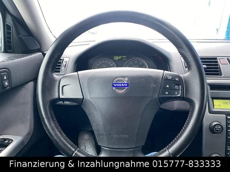 Gebraucht Volvo V50 Kinetic 140 PS (102 kW) 2005 Grau Kombi