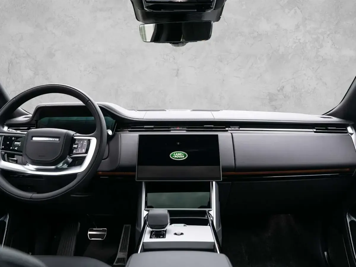 Gebraucht Land Rover Range Rover Autobiography 530 PS (389 kW) 2025 Schwarz SUV
