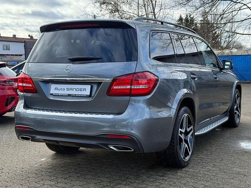 Gebraucht Mercedes GLS400 AMG line 333 PS (244 kW) 2018 Grau SUV