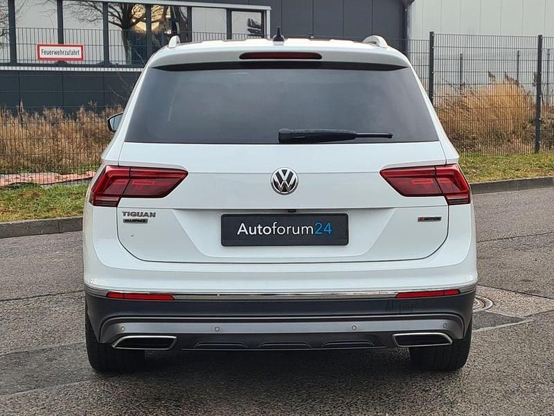 Gebraucht VW Tiguan Allspace Highline 239 PS (175 kW) 2019 Weiß SUV