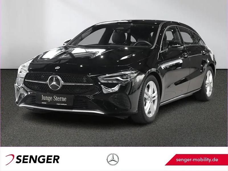 Gebraucht 2024 Mercedes CLA180 Shooting Brake Kombi | 29.790 € - Bild 1/1