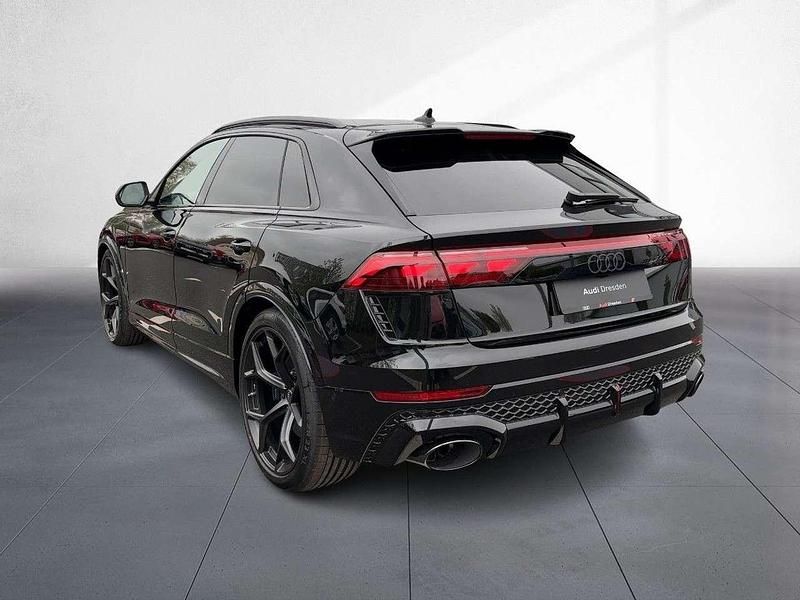 Neu Audi RS Q8 Performance 640 PS (470 kW) 2026 Mythosschwarz metallic SUV