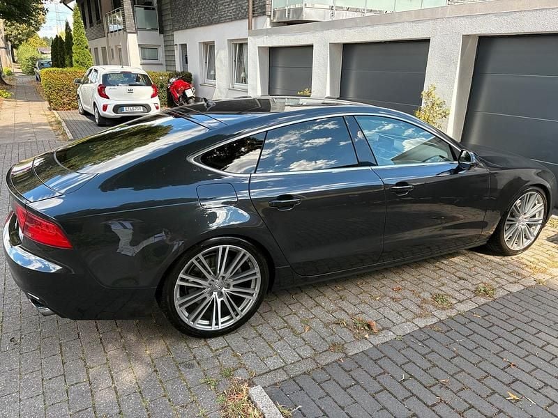 Gebraucht Audi A7 S-Line 300 PS (220 kW) 2011 Grau Coupé