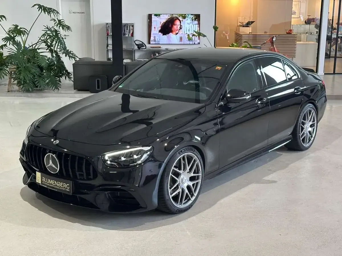 Gebraucht Mercedes E63S AMG AMG 612 PS (450 kW) 2021 Schwarz Limousine