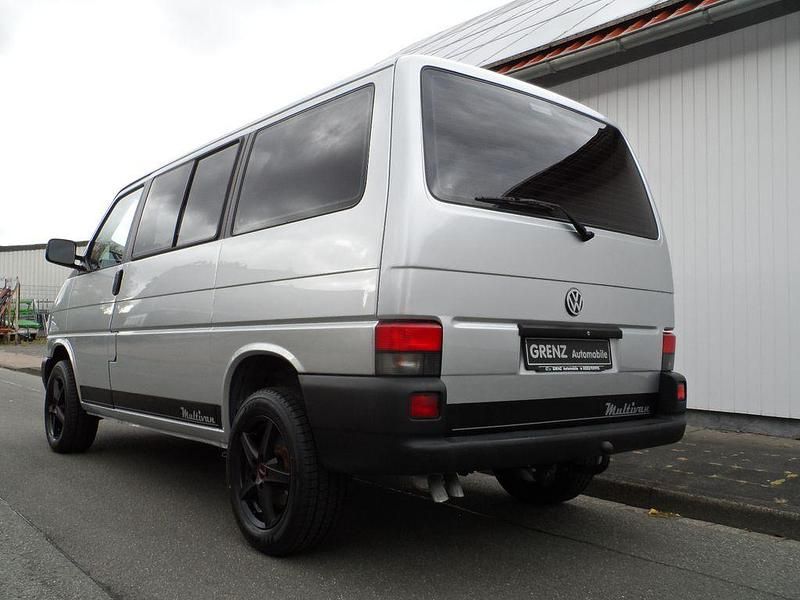 Gebraucht VW T4 102 PS (75 kW) 2001 Silber Van