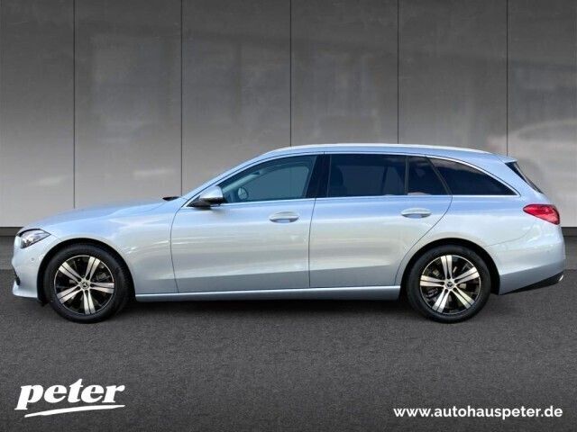 Metalliclack hightechsilber Gebraucht 2024 Mercedes C180 Advanced Kombi | 36.700 € (Guter Preis) - Bild 1/4
