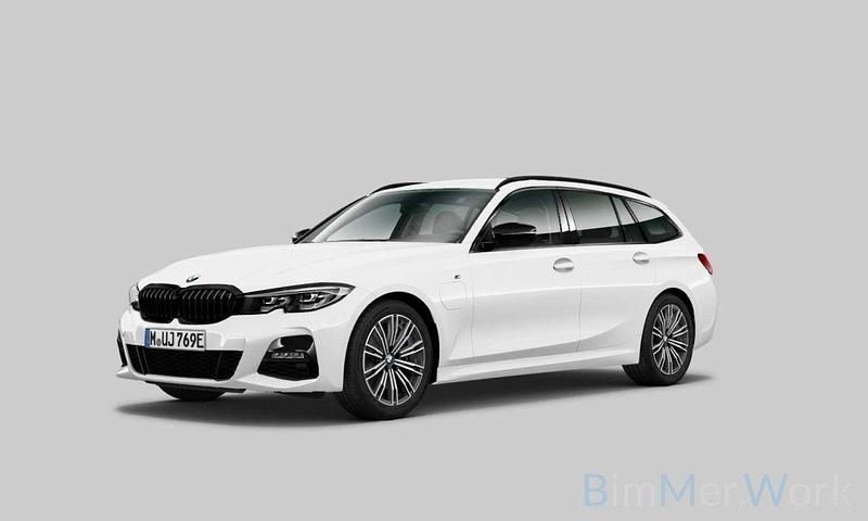 Alpinweiss uni300schwarz Gebraucht 2021 BMW 330e M Sport Limousine | 27.999 € (Superpreis) - Bild 1/2
