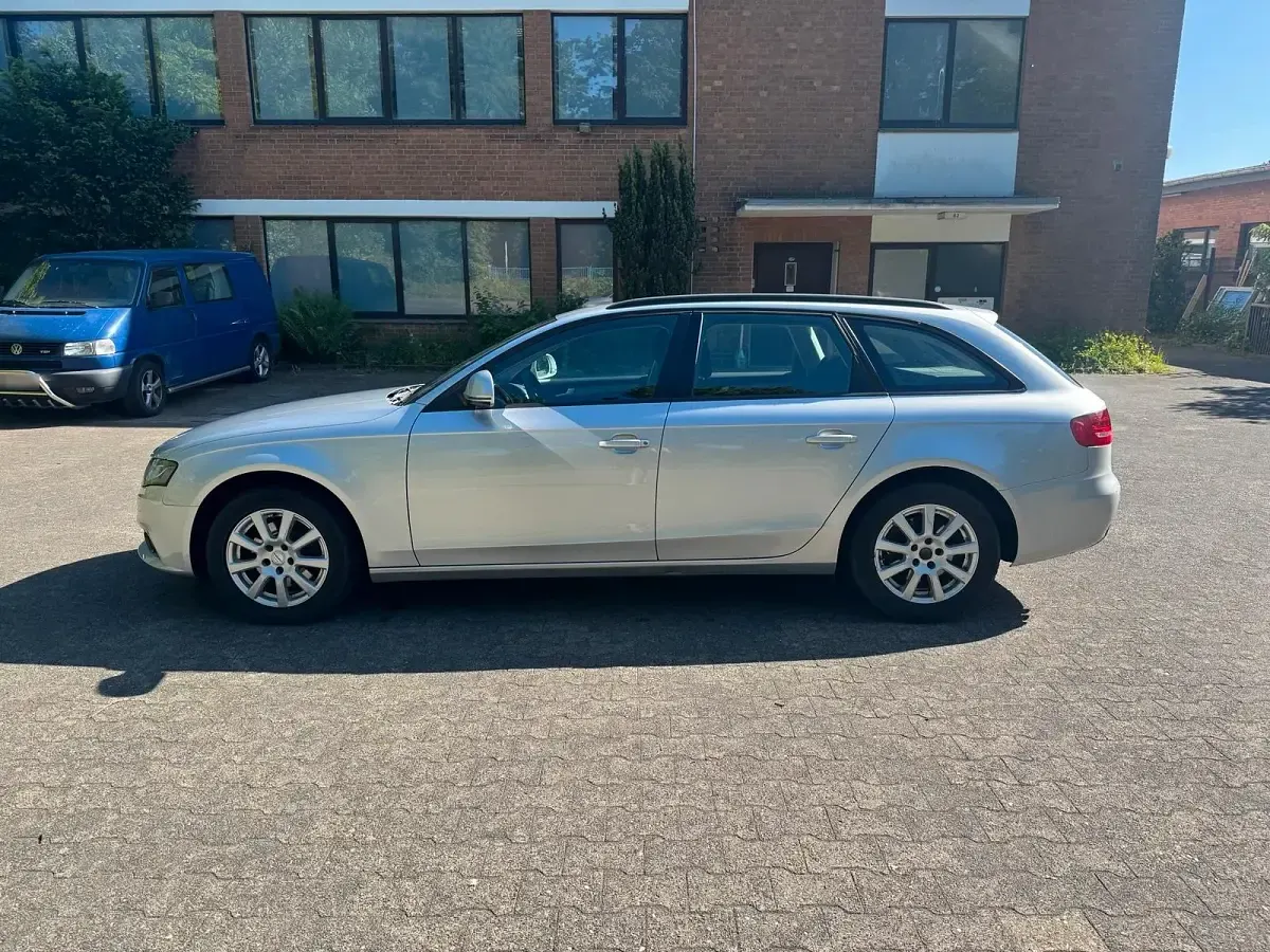 Gebraucht Audi A4 120 PS (88 kW) 2009 Silber Kombi