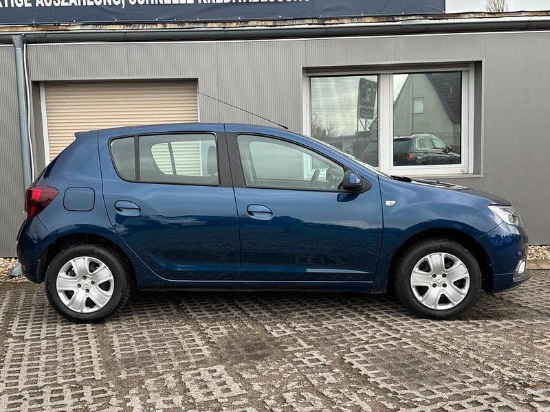 Gebraucht Dacia Sandero Comfort 90 PS (66 kW) 2018 Blau Limousine