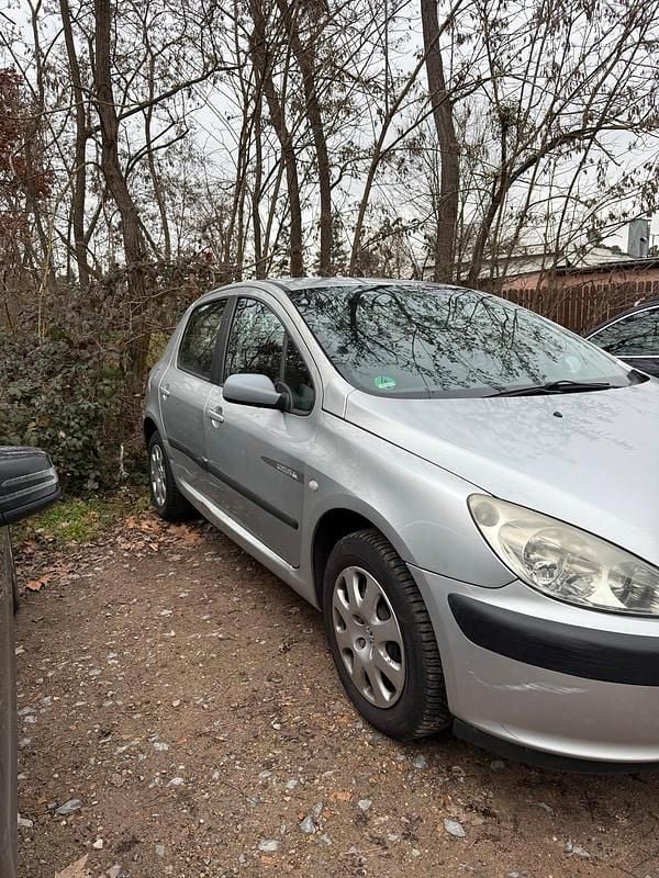 Gebraucht Peugeot 307 88 PS (64 kW) 2004 Silber Kombi