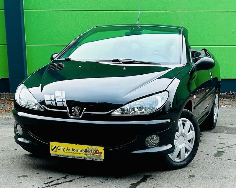 Schwarz Gebraucht 2005 Peugeot 206 CC Cabrio | 1.990 € (Fairer Preis) - Bild 1/4