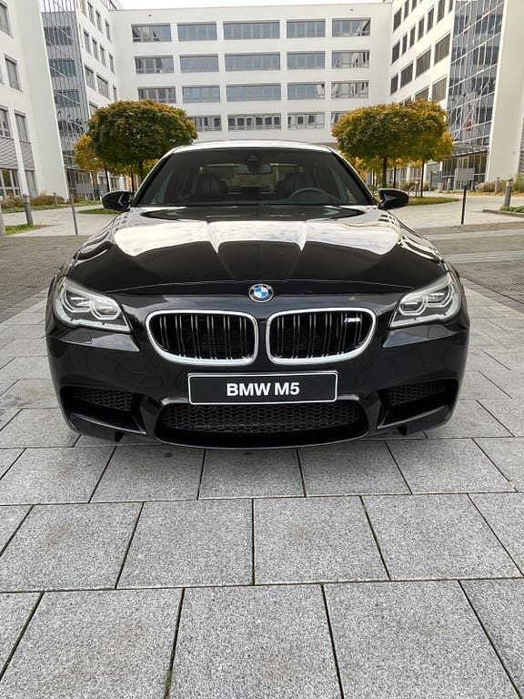 Gebraucht BMW M5 Shadowline 560 PS (411 kW) 2014 Schwarz Limousine