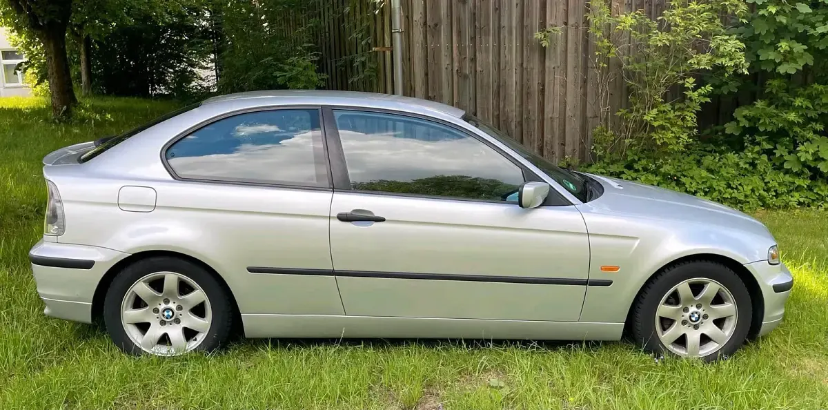 Gebraucht BMW 318 143 PS (105 kW) 2002 Silber Coupé