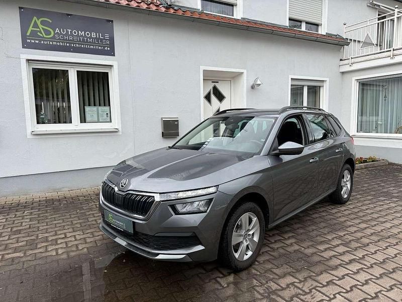 Grau Gebraucht 2023 Skoda Kamiq SUV | 19.990 € (Fairer Preis) - Bild 1/4