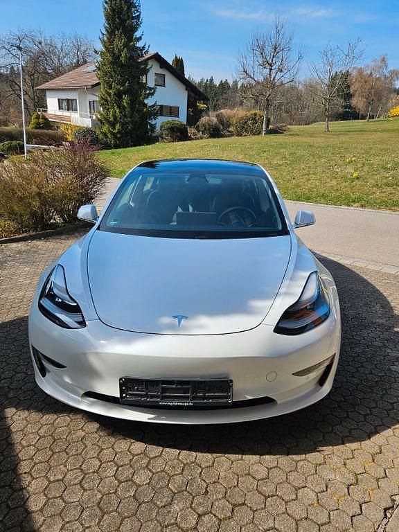 Gebraucht Tesla Model 3 366 kW (498 PS) 2020 Weiß Limousine