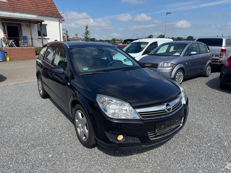 Gebraucht Opel Astra 125 PS (91 kW) 2008 Schwarz Limousine