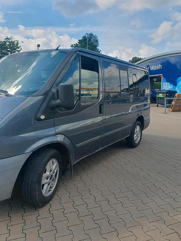Gebraucht Ford Transit 143 PS (105 kW) 2007 Silber Van / Kleinbus