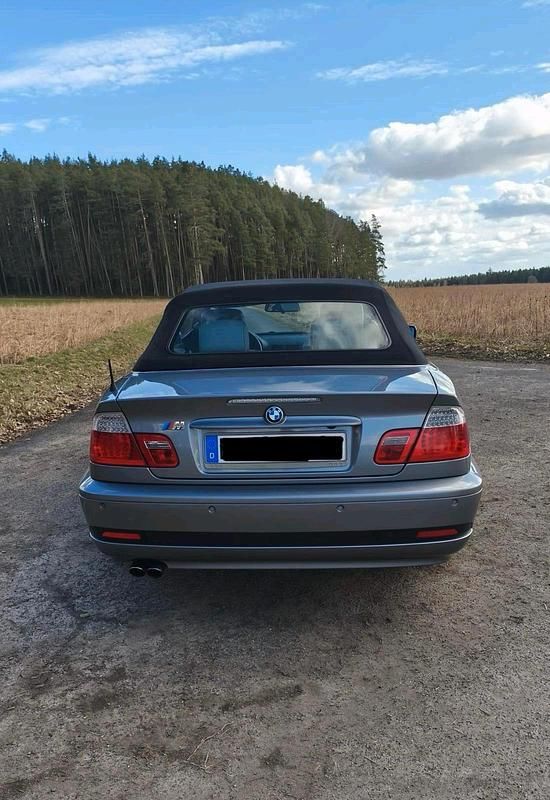 Gebraucht BMW 320 170 PS (125 kW) 2004 Silber Cabrio