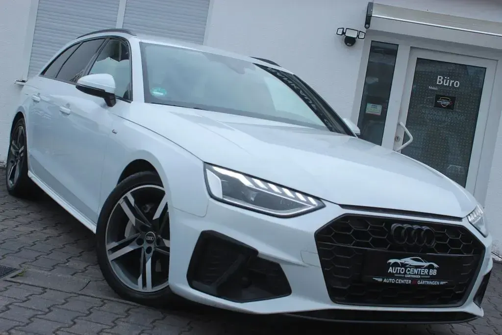 Gebraucht Audi A4 S-Line 204 PS (150 kW) 2022 Weiß Kombi