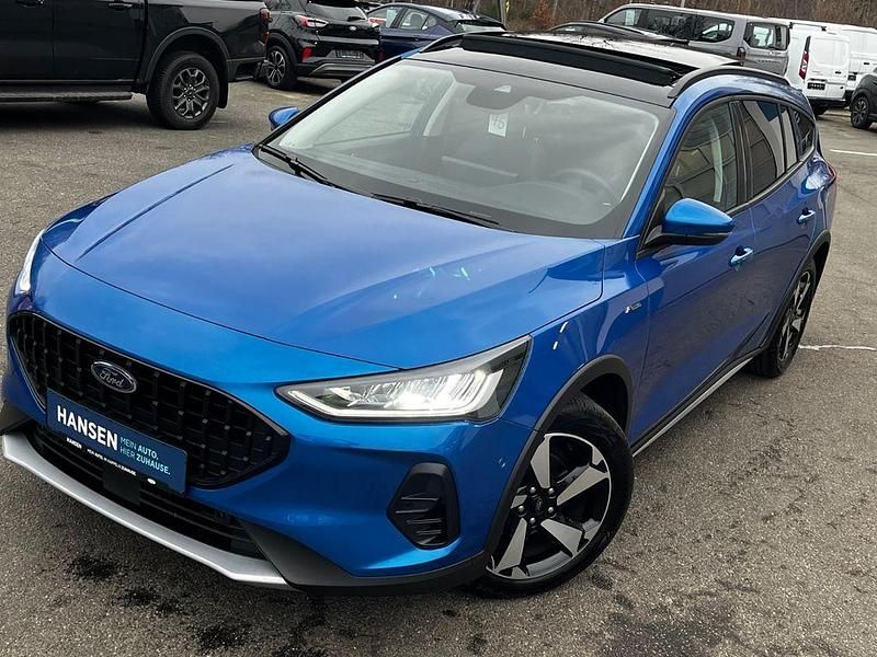 Gebraucht Ford Focus Active X 155 PS (114 kW) 2024 Blau Limousine