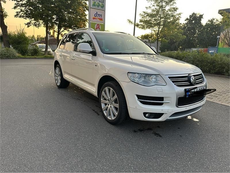 Weiß Gebraucht 2008 VW Touareg R-line SUV | 8.900 € (Fairer Preis) - Bild 1/4