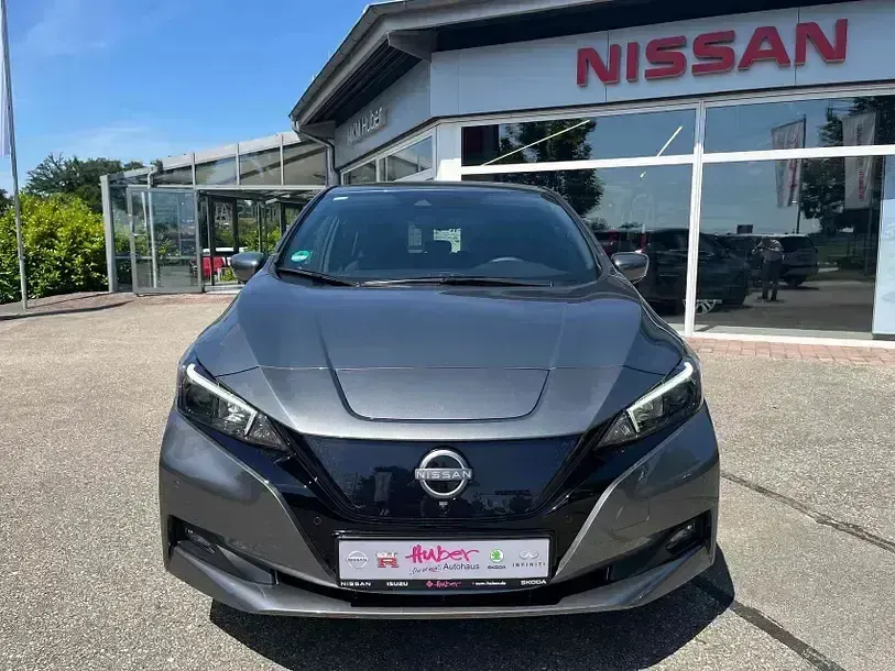 Gebraucht Nissan Leaf N-Connecta 110 kW (150 PS) 2023 Grau Kleinwagen