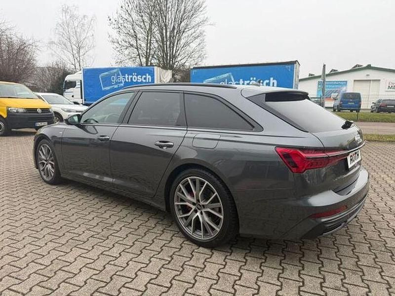 Gebraucht Audi A6 S-Line 367 PS (269 kW) 2022 Daytonagrau perleffekt Kombi