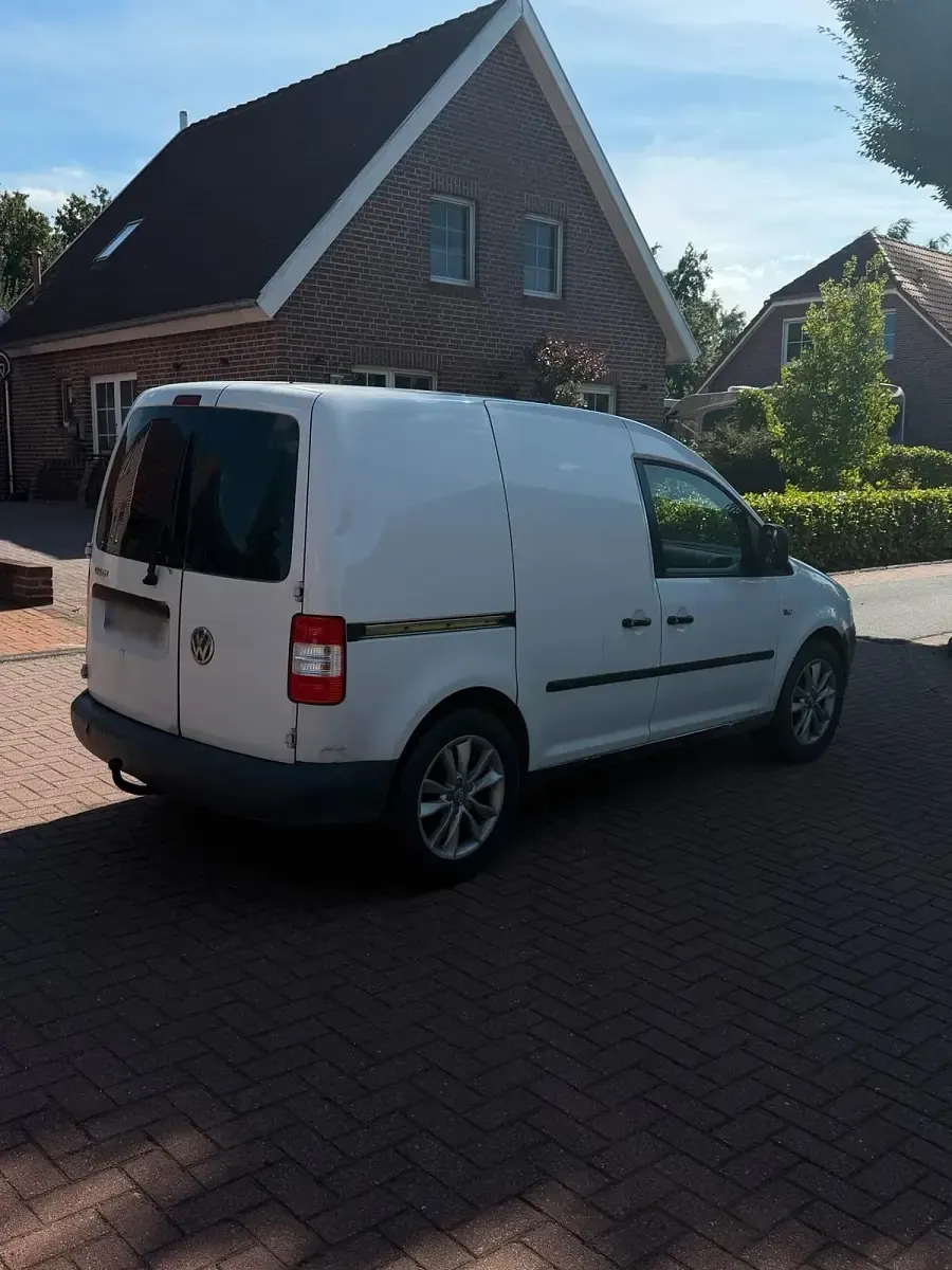 Gebraucht VW Caddy 70 PS (51 kW) 2004 Weiß Van / Kleinbus