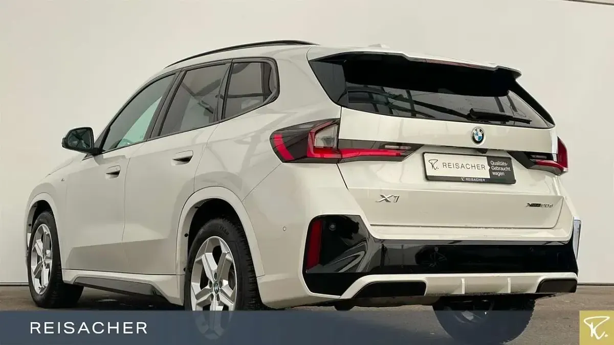 Gebraucht BMW X1 M Sport 150 PS (110 kW) 2024 Mineralweiß metallic SUV