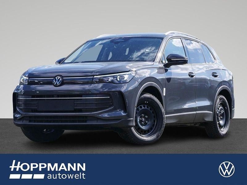 Neu VW Tiguan 150 PS (110 kW) 2026 Grau SUV