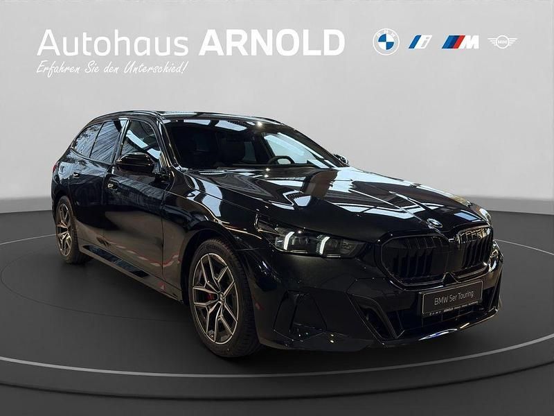 Neu BMW 540 M Sport 303 PS (222 kW) 2026 Black sapphire Kombi