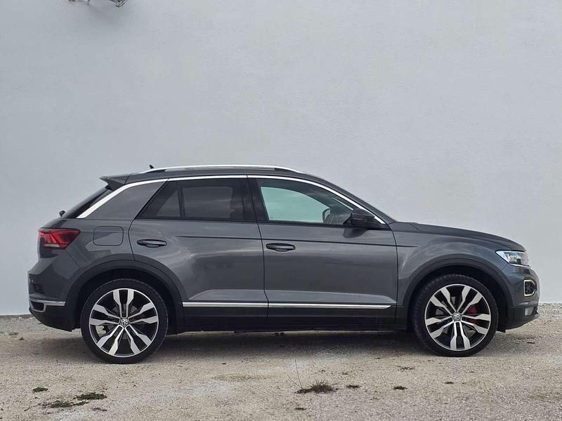 Gebraucht VW T-Roc Basis 190 PS (139 kW) 2018 Grau SUV