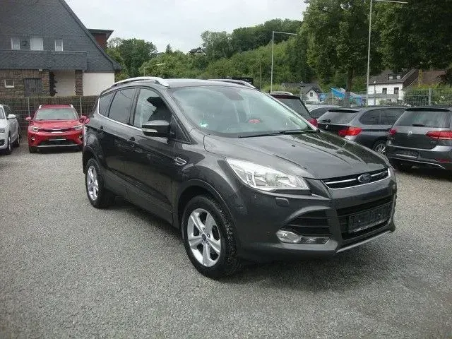 Gebraucht Ford Kuga SYNC Edition 150 PS (110 kW) 2016 Grau SUV