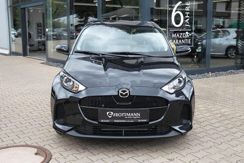 Neu Mazda 2 Exclusive-Line 116 PS (85 kW) 2025 Schwarz Limousine
