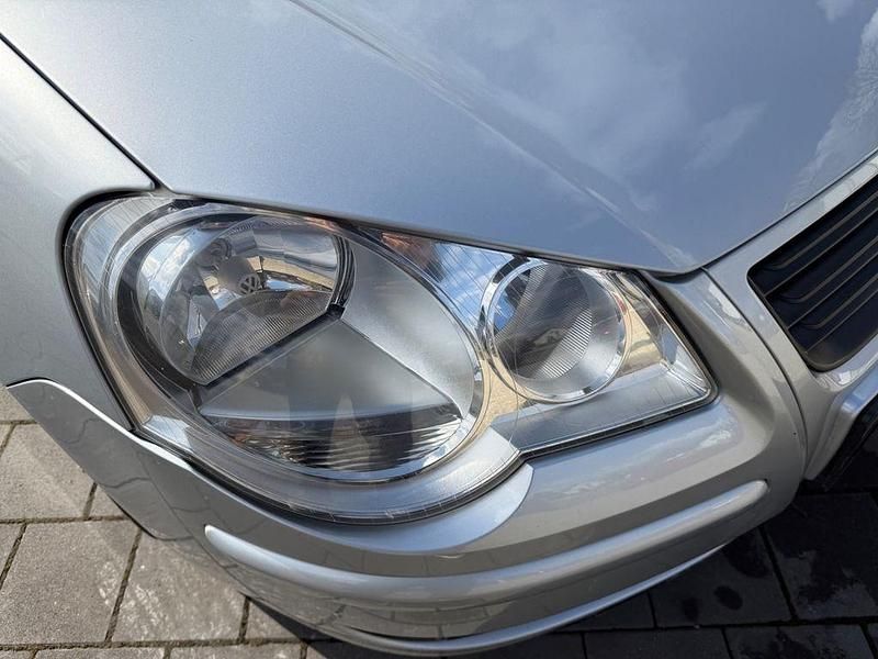 Gebraucht VW Polo Comfortline 86 PS (63 kW) 2006 Silber Kleinwagen