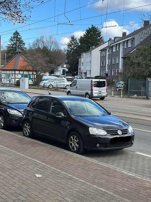 Gebraucht VW Golf V 80 PS (58 kW) 2008 Schwarz Kleinwagen