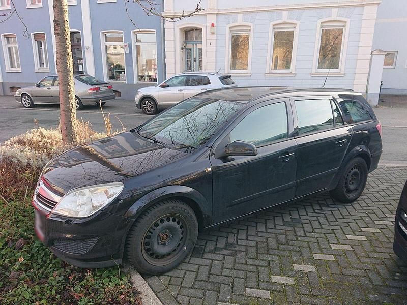 Gebraucht Opel Astra 110 PS (80 kW) 2007 Schwarz Kombi