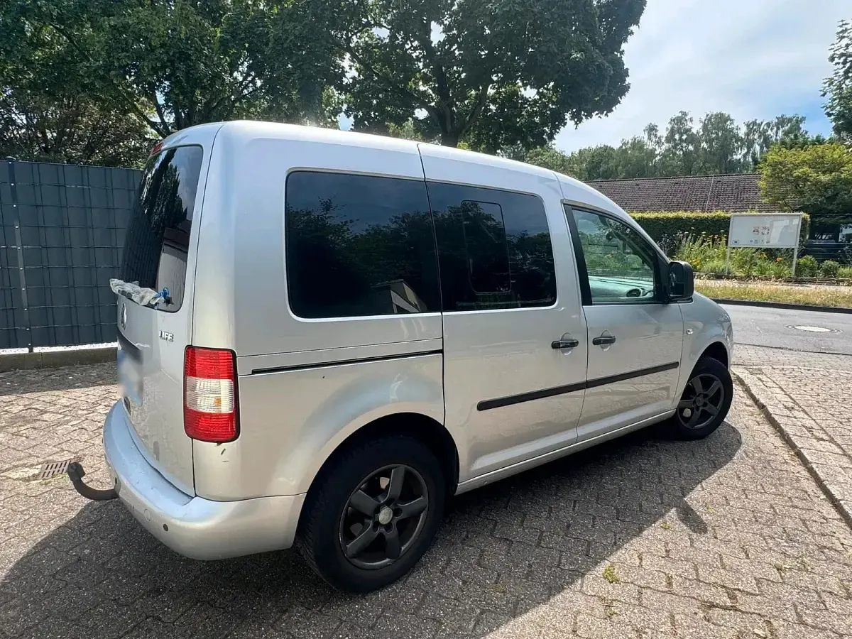Gebraucht VW Caddy Life 102 PS (75 kW) 2006 Silber Van / Kleinbus