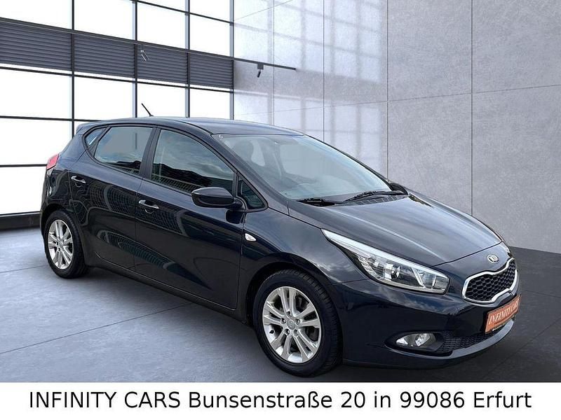 Gebraucht Kia Ceed Edition 7 99 PS (72 kW) 2015 Schwarz Kleinwagen